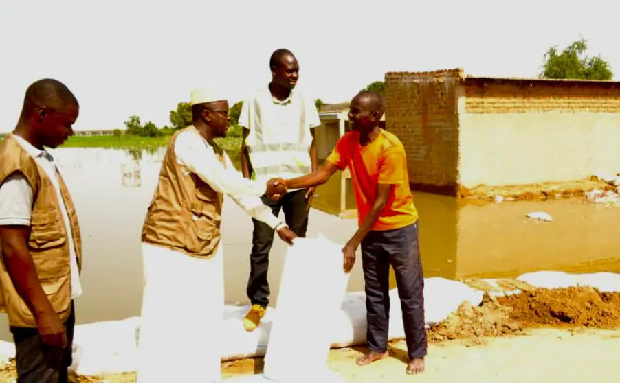 Tchad : l’ATPAD assiste les sinistrés de la crue du fleuve à N’Djamena