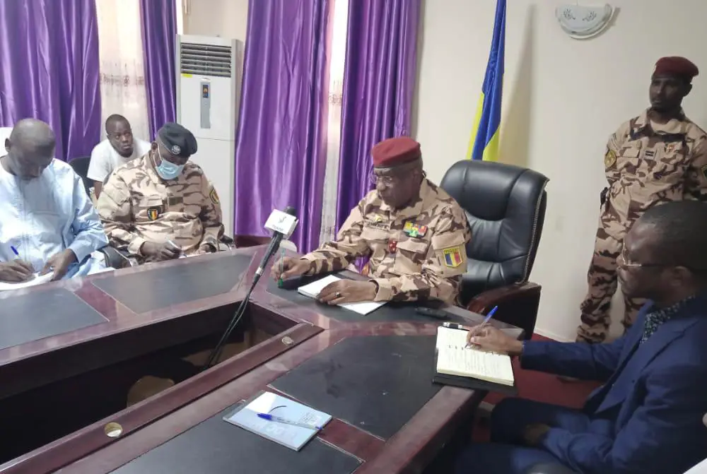 Tchad : le nouveau gouverneur du Kanem rencontre l’administration