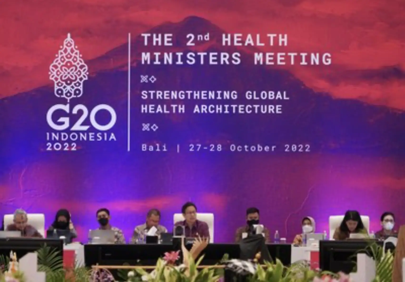 pertemuan para menteri kesehatan menguraikan enam tindakan kunci untuk KTT para pemimpin berikutnya