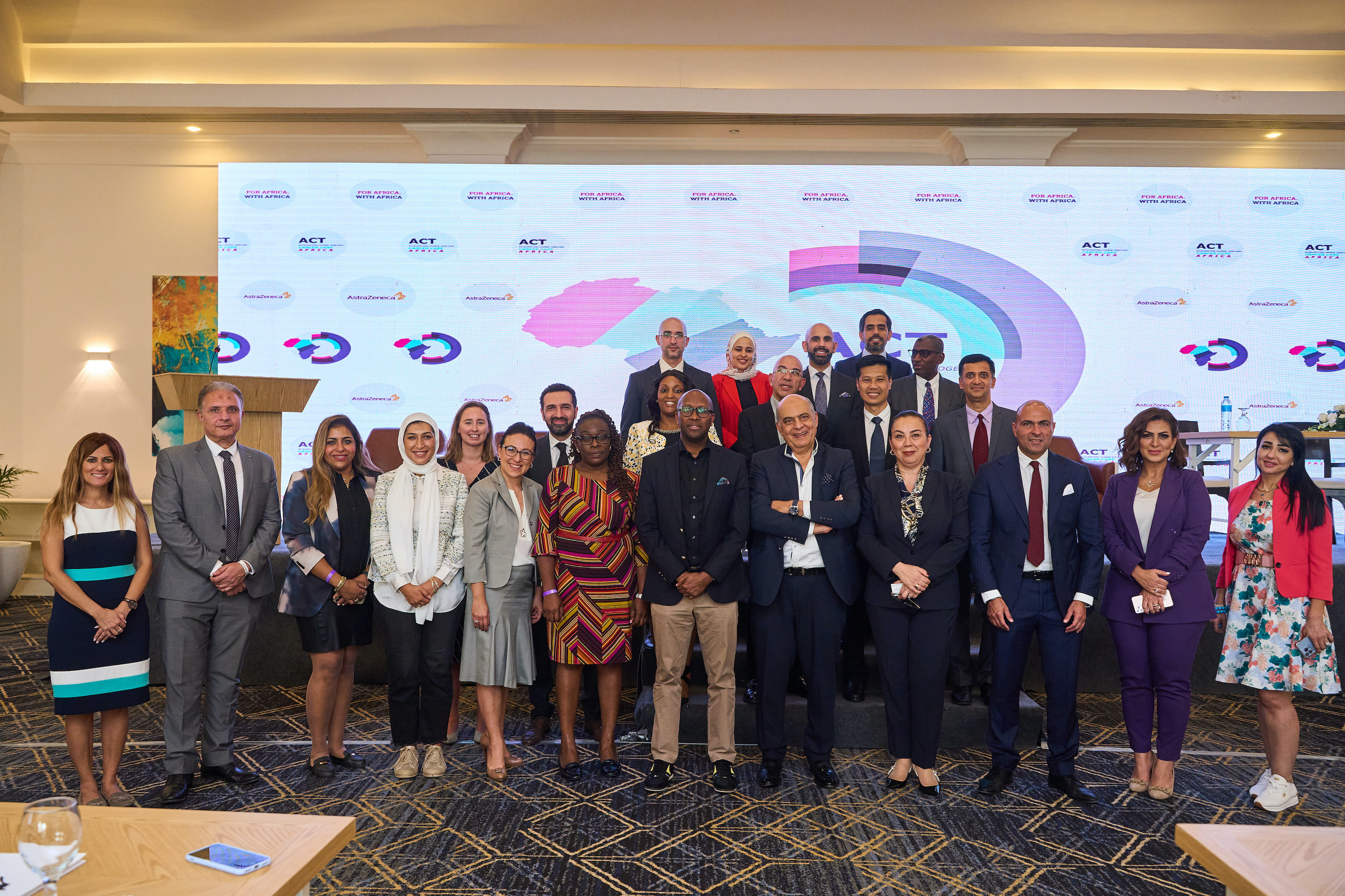 AstraZeneca et ses partenaires agissent pour l’accès équitable aux soins contre le cancer en Afrique AstraZeneca et ses partenaires agissent pour l’accès équitable aux soins contre le cancer en Afrique