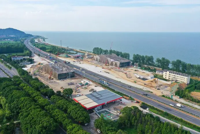 China speeds up efforts to expand, renovate expressways