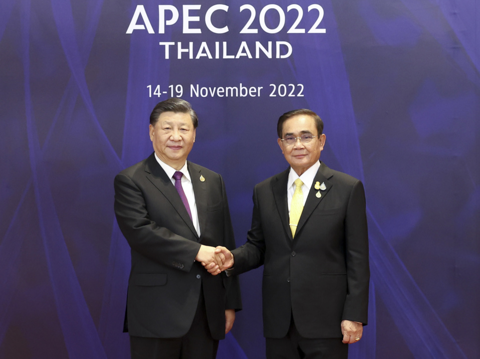 Chinese President Xi Jinping is welcomed by Thai Prime Minister Prayut Chan-o-cha, at the venue for the APEC Economic Leaders' Meeting in Bangkok on November 18, 2022. Photo: Xinhua Chinese President Xi Jinping is welcomed by Thai Prime Minister Prayut Chan-o-cha, at the venue for the APEC Economic Leaders' Meeting in Bangkok on November 18, 2022. Photo: Xinhua