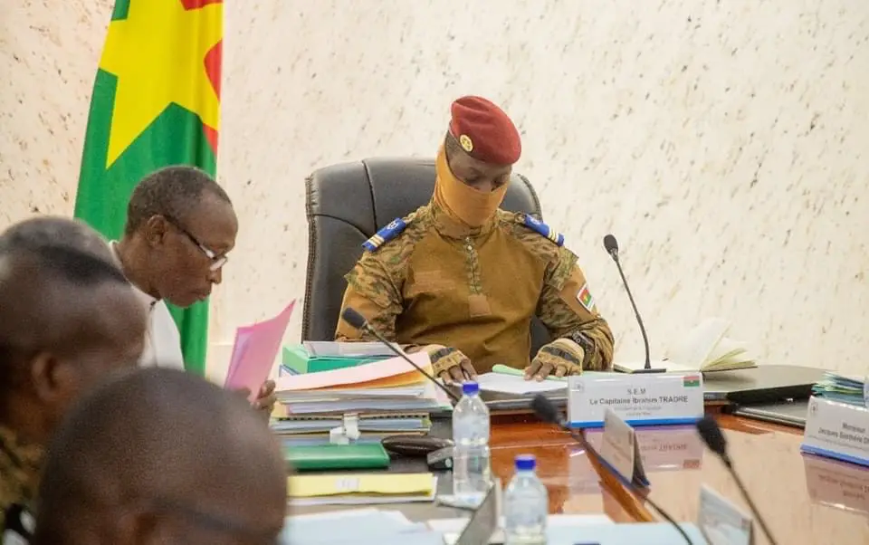 Burkina Faso : le gouvernement suspend la diffusion des programmes de RFI