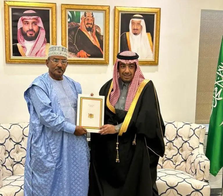 Arabie saoudite : le nouvel ambassadeur du Tchad présente ses lettres de créance