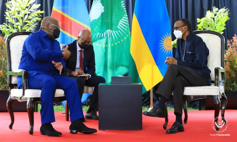 Les dirigeants congolais (gauche) et rwandais en pourparlers. Illustration © PR/RDC