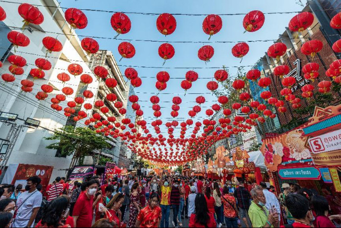 Chinese New Year celebrations are held on the Yaowarat Road, or the Chinatown, in the Thai capital of Bangkok, Jan. 22. (Photo courtesy of the Tourism Authority of Thailand) Chinese New Year celebrations are held on the Yaowarat Road, or the Chinatown, in the Thai capital of Bangkok, Jan. 22. (Photo courtesy of the Tourism Authority of Thailand)