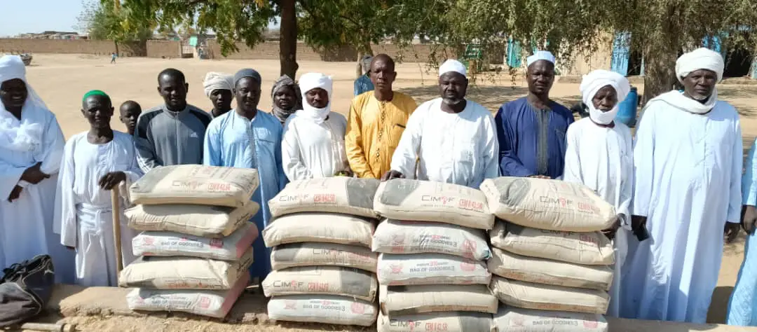 Tchad : un don de sacs de ciment pour soutenir la réouverture du complexe Darasalam à Abéché
