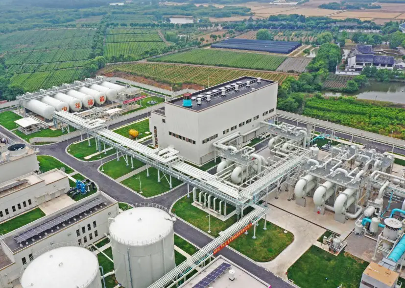 The world's first non-supplementary fired compressed air energy storage power station is put into use in Changzhou, east China's Jiangsu province, May 26, 2022. (Photo by Xia Chenxi/People's Daily Online)