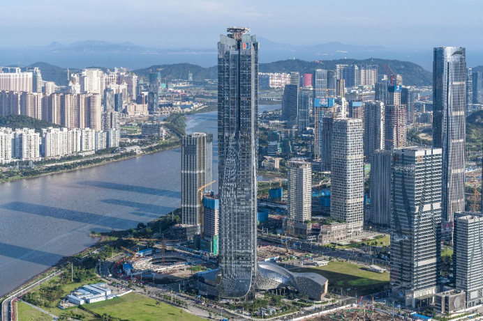 China makes constant efforts to open up service sector