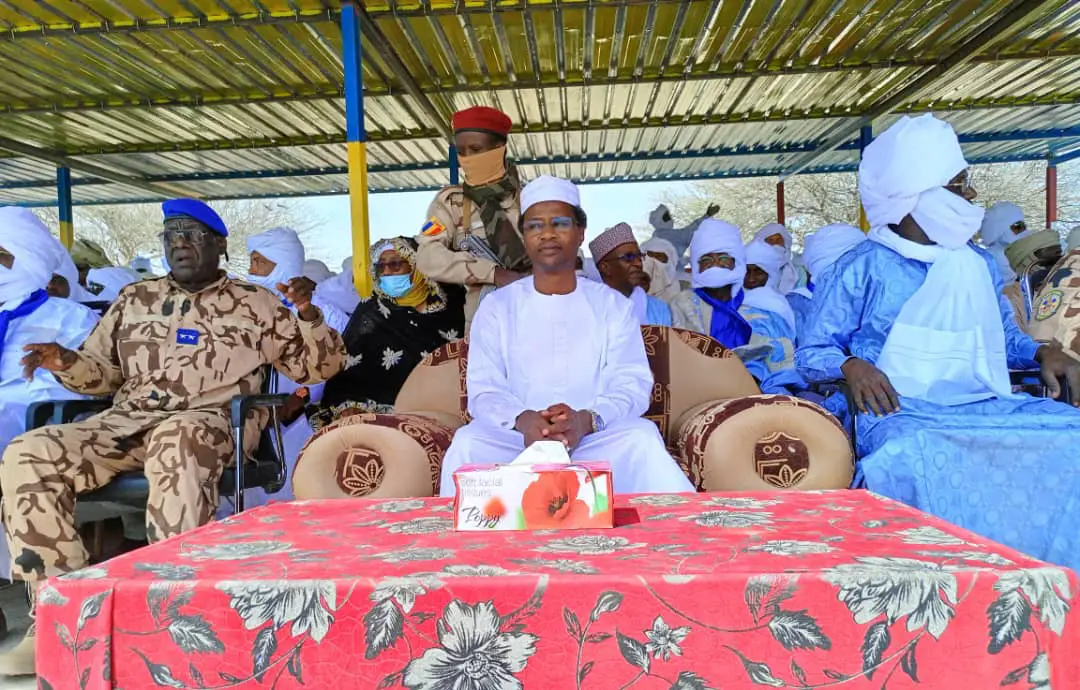 Tchad : tournée dans le Kanem profond, étape à Nokou pour le gouverneur