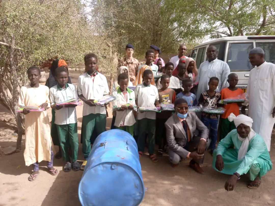 Tchad : au Ouaddaï, le CRADEL encourage l'accès à l'éducation à travers la distribution de kits scolaires