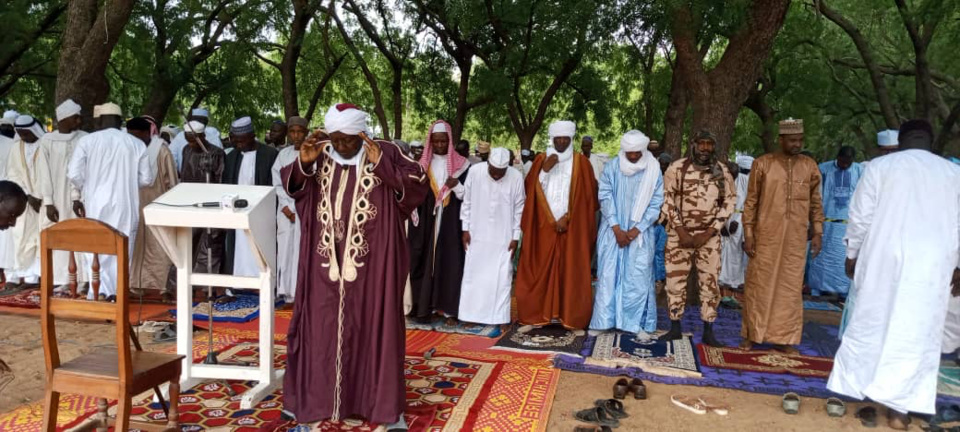 Tchad : l'imam de Laï appelle à l'union sacrée et à la paix lors de la prière de l'Aïd Tchad : l'imam de Laï appelle à l'union sacrée et à la paix lors de la prière de l'Aïd