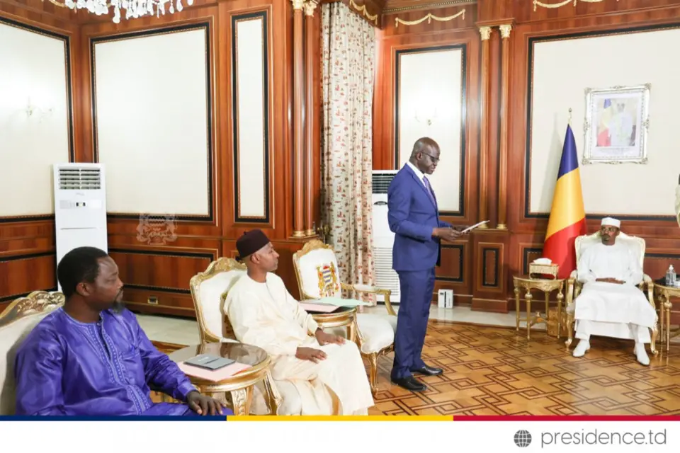 Tchad : le président a reçu une délégation du personnel de la société pétrolière nationale. © DGCOM/PR