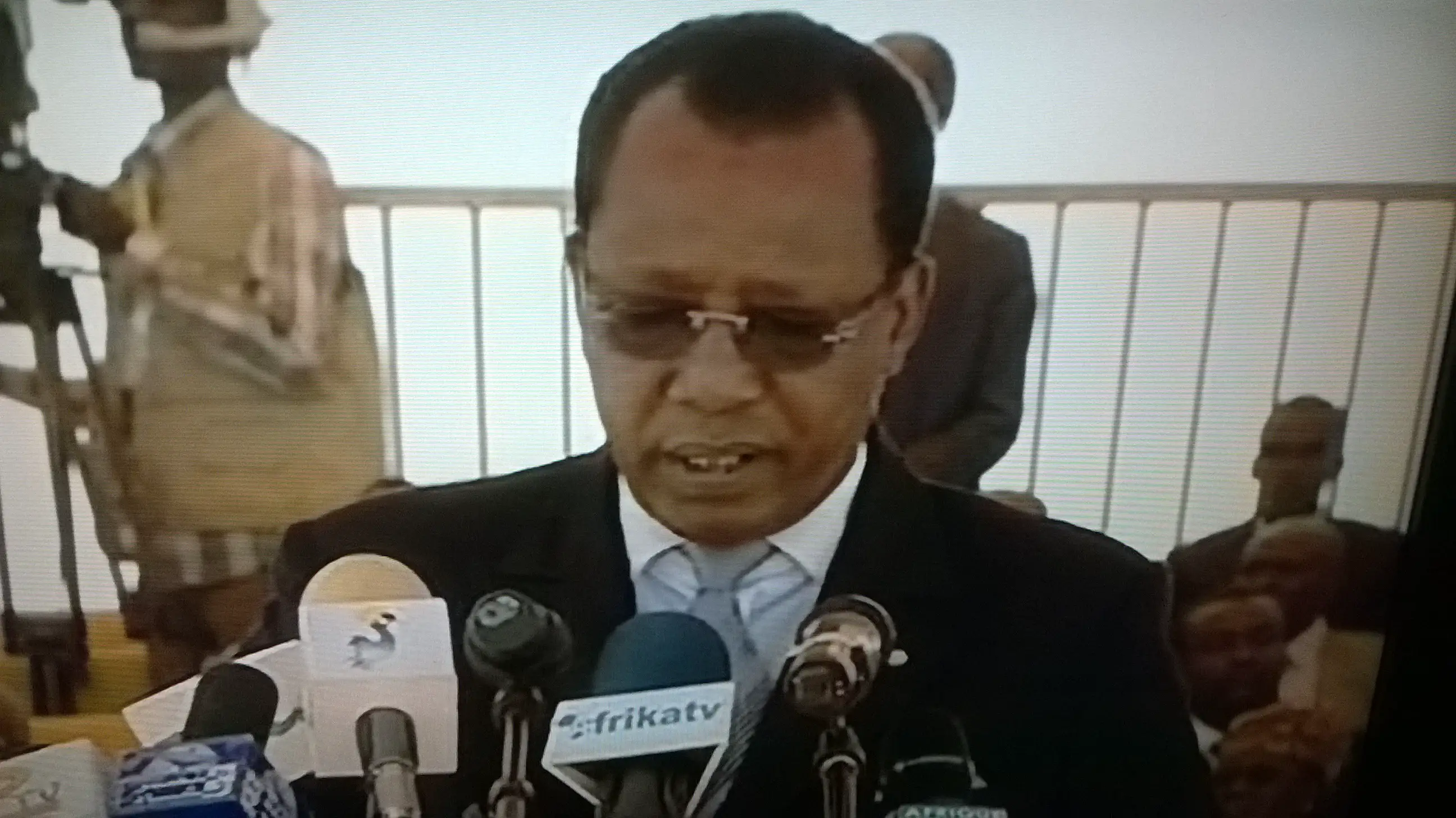 Le président tchadien en visite à Alger pour trouver une solution à la crise Libyenne
