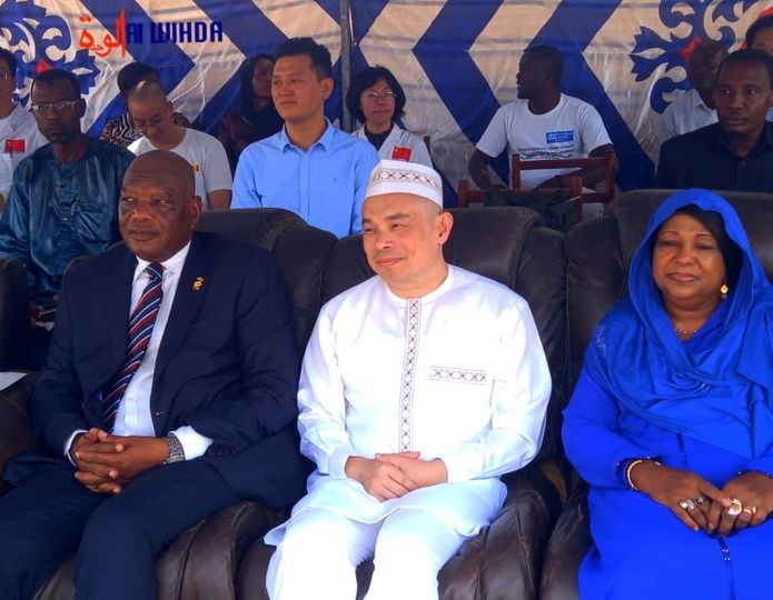Tchad :  l’ambassadeur de Chine a appuyé le village SOS d'enfants de Ndjari