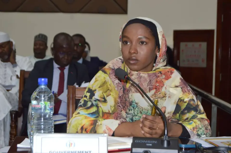 Tchad : la ministre des Transports  discute des accidents de la route et des embouteillages au CNT
