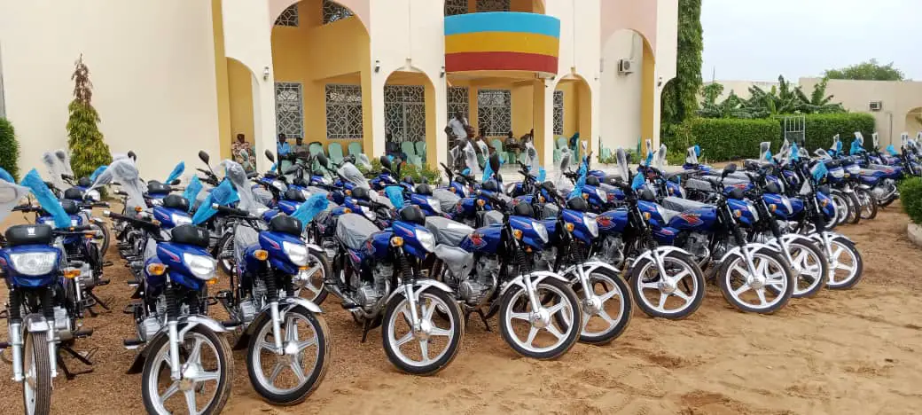 Tchad : 100 motos pour appuyer les forces de sécurité et les autorités de la province de la Tandjilé