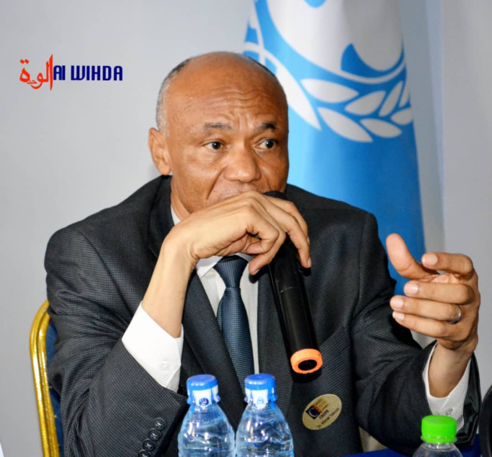 Table ronde du CEDPE : acteurs politiques et société civile débattent de l'avenir du Tchad Table ronde du CEDPE : acteurs politiques et société civile débattent de l'avenir du Tchad