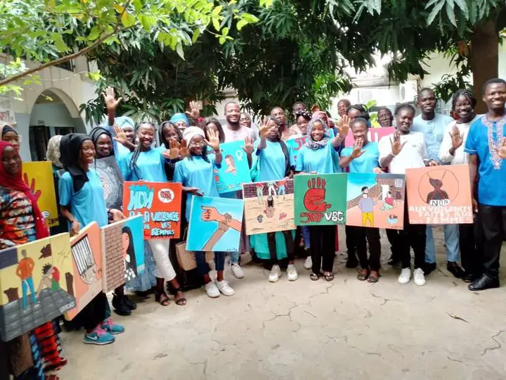 Tchad : de la peinture pour lutter contre les violences sur le genre