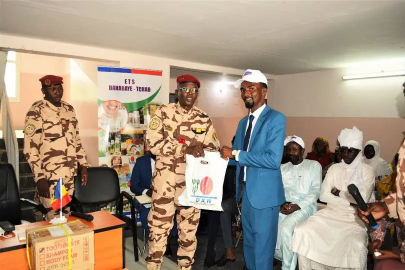 Tchad : des produits de soins médicaux et d'hygiène remis à la DGSSIE