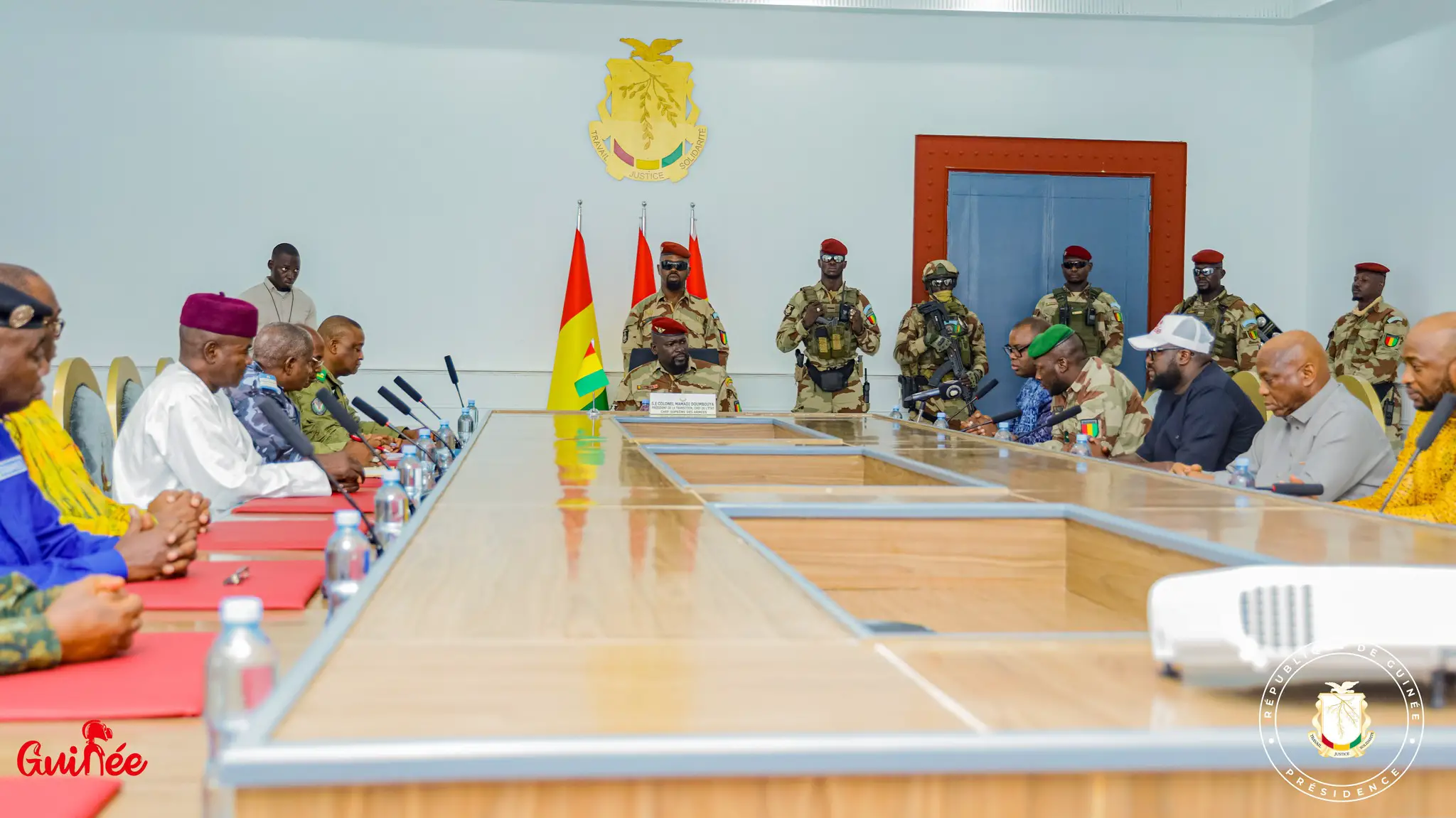Le pouvoir nigérien dépêche une délégation en Guinée