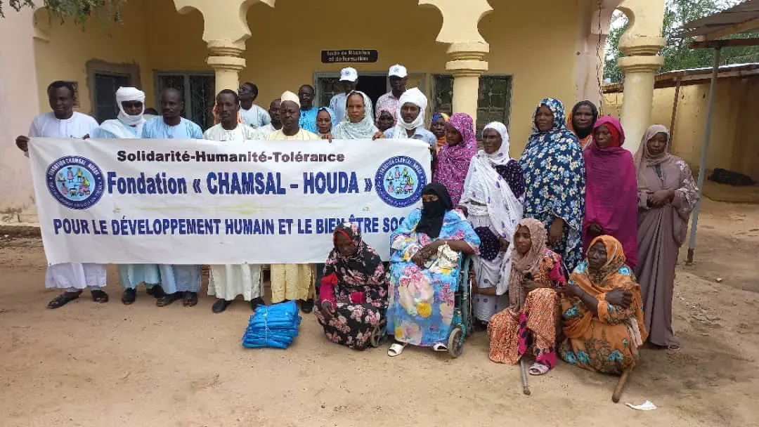 Tchad : La Fondation Chamsal Houda fait un don de 1000 Moustiquaires à Abéché