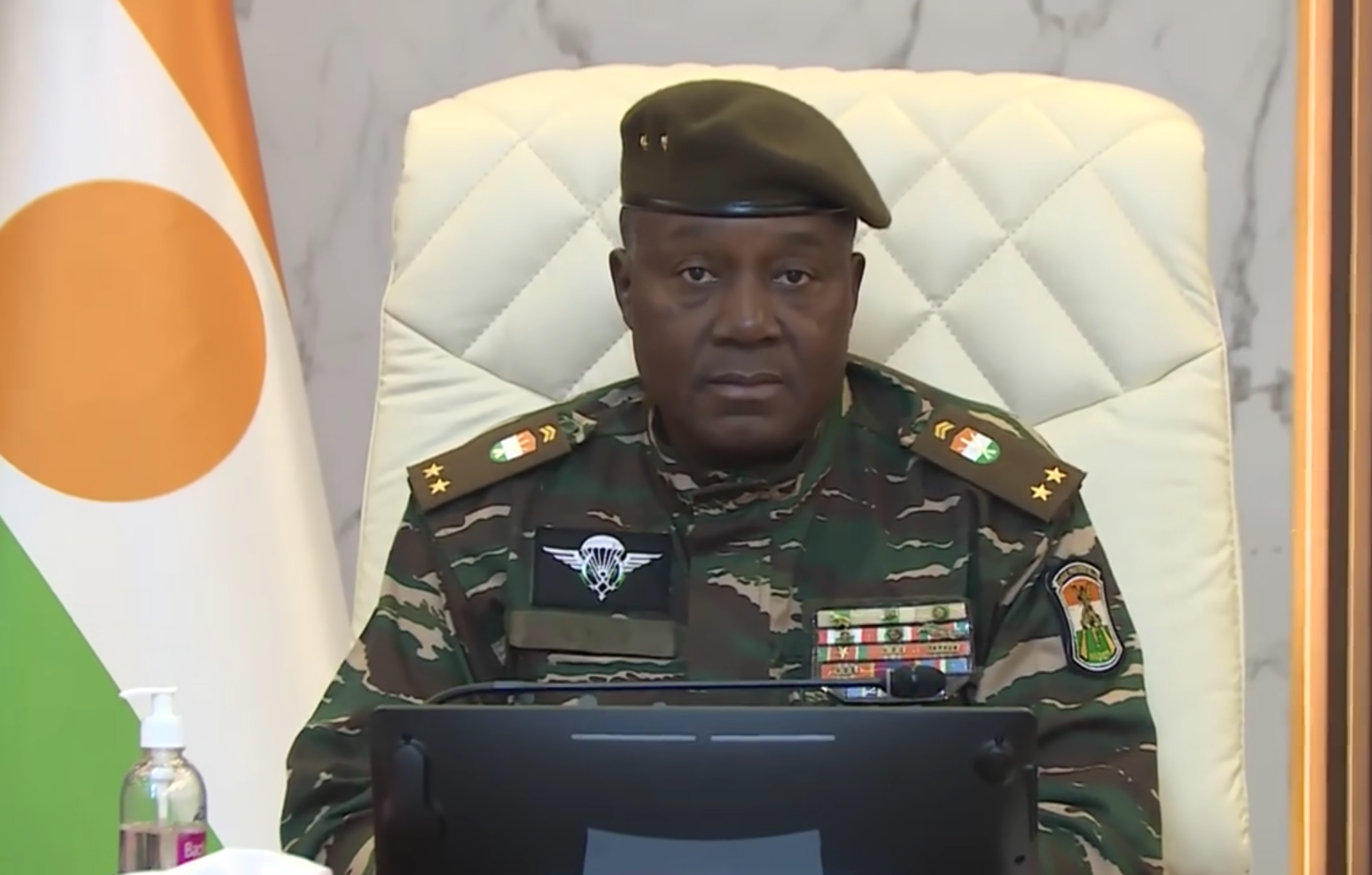 Niger : en cas d'attaque, le général Tchiani autorise l'appui militaire du Burkina Faso et du Mali
