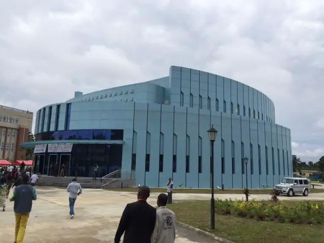Congo Brazzaville : l’université Marien N’Gouabi  augmente sa capacité d’accueil de plus de 3000 places