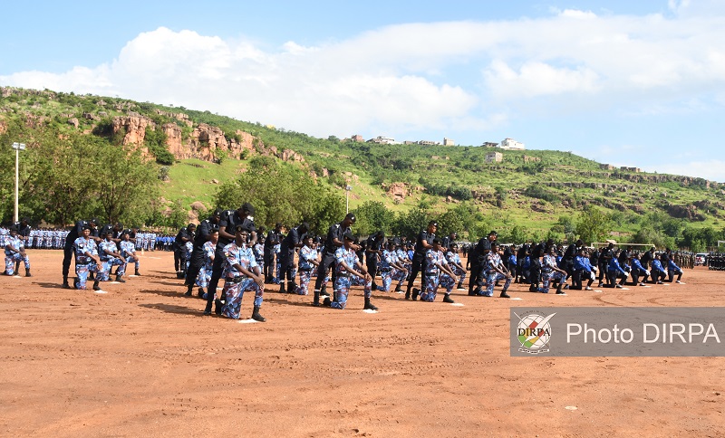 Mali : plus de 3 200 nouveaux militaires sous-officiers prêts à servir dans la Police nationale