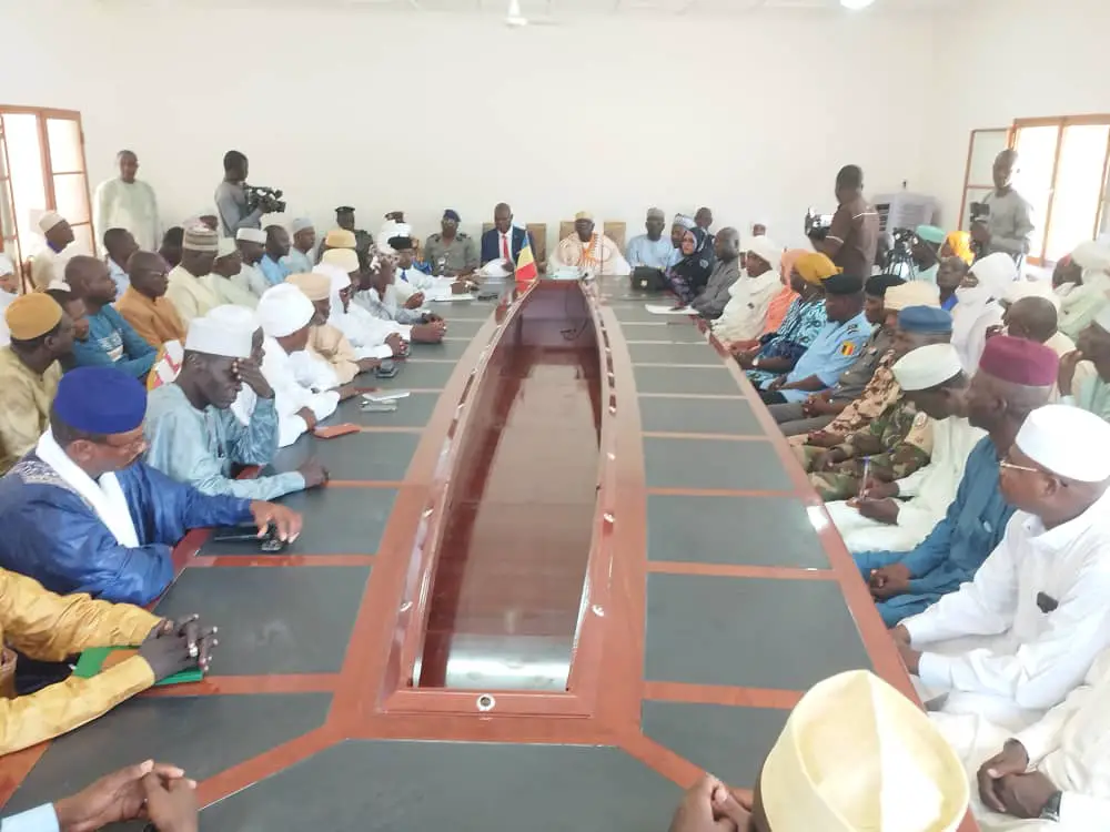 Tchad : Limane Mahamat encourage la mobilisation pour le référendum constitutionnel lors de sa visite dans le Batha