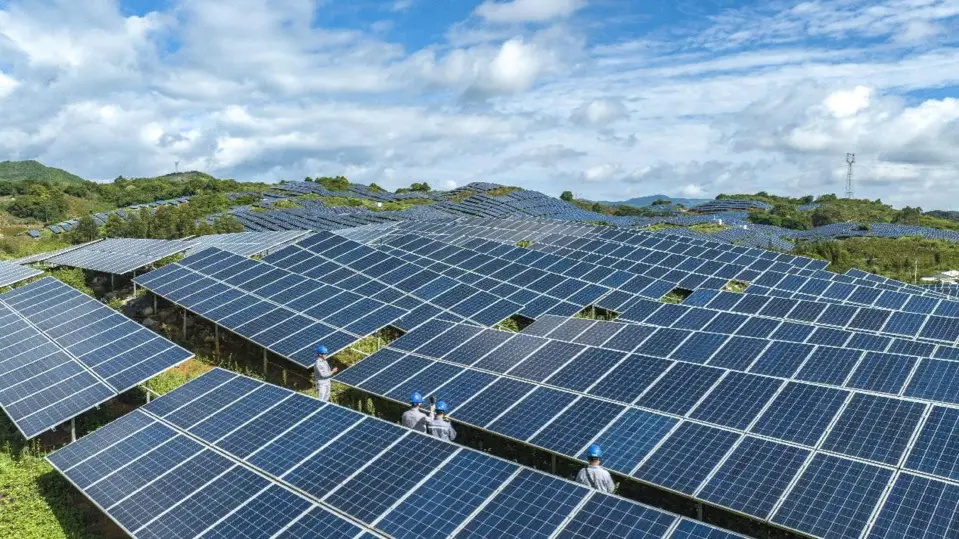 Photo shows a photovoltaic farm in Wenshan, southwest China's Yunnan province. (Photo by Xiong Pingxiang/People's Daily Online)