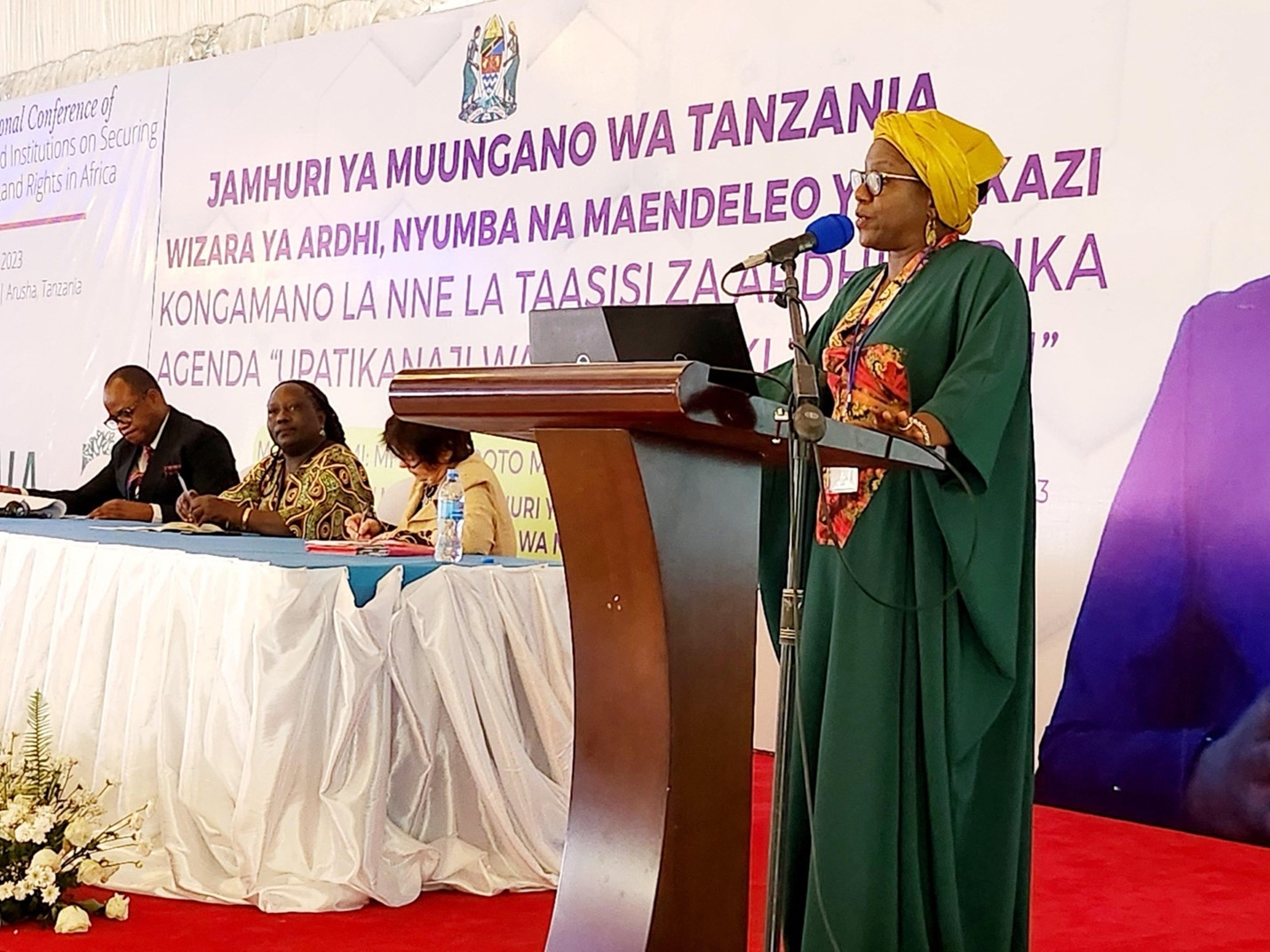 11 pays d’Afrique se réunissent à Arusha pour renforcer les droits fonciers communautaires 11 pays d’Afrique se réunissent à Arusha pour renforcer les droits fonciers communautaires