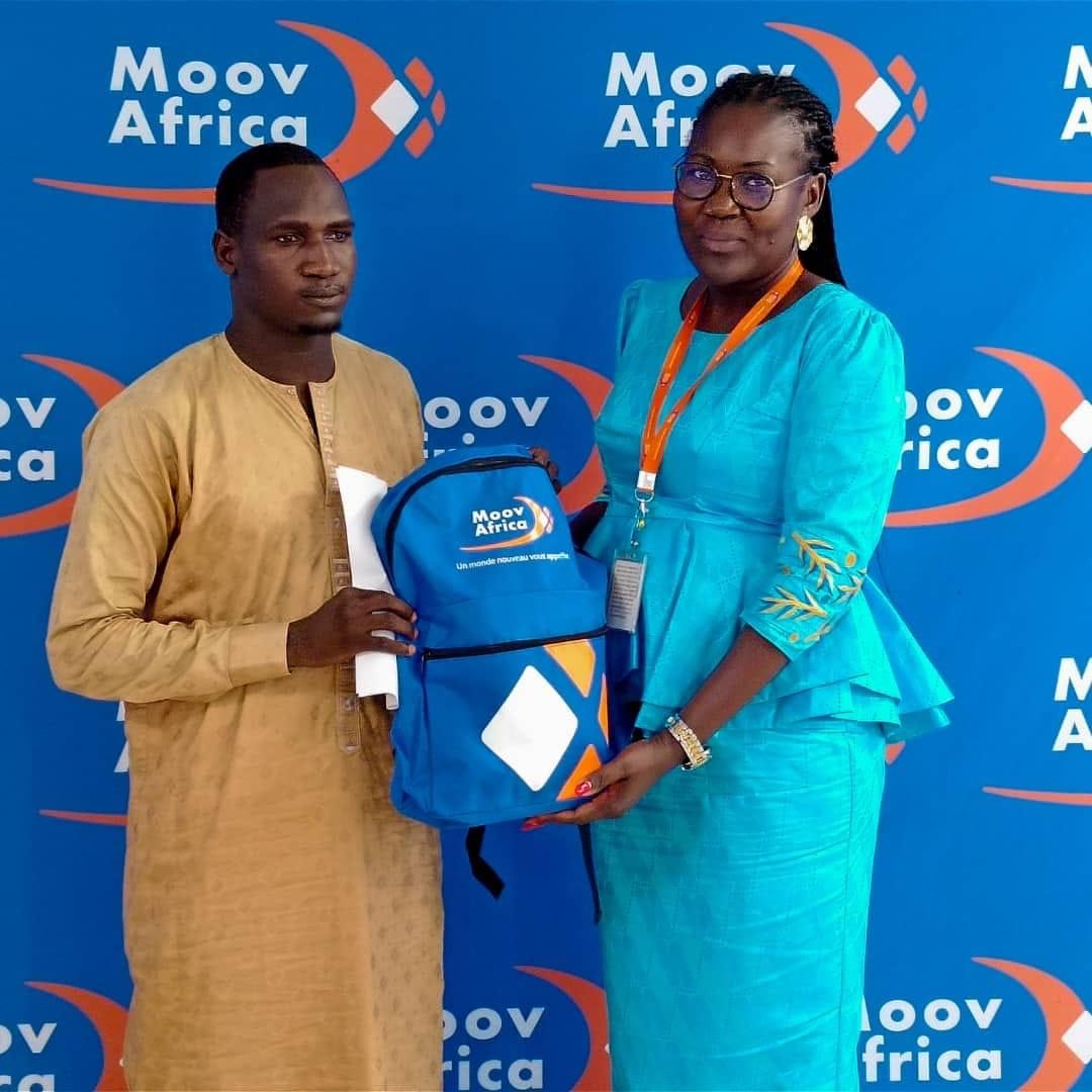 Tchad : Moov Africa récompense les gagnants du QUIZ KITS SCOLAIRES 2023