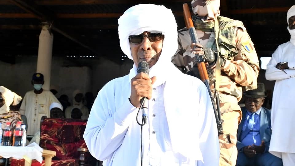 Tchad : le gouverneur du Guéra en campagne de sensibilisation sur la cohabitation pacifique à Bitkine Tchad : le gouverneur du Guéra en campagne de sensibilisation sur la cohabitation pacifique à Bitkine