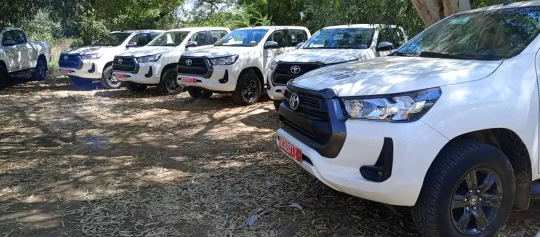 Tchad : le PRAPS-2 fournit 17 véhicules au ministère de l’Élevage et des Productions animales
