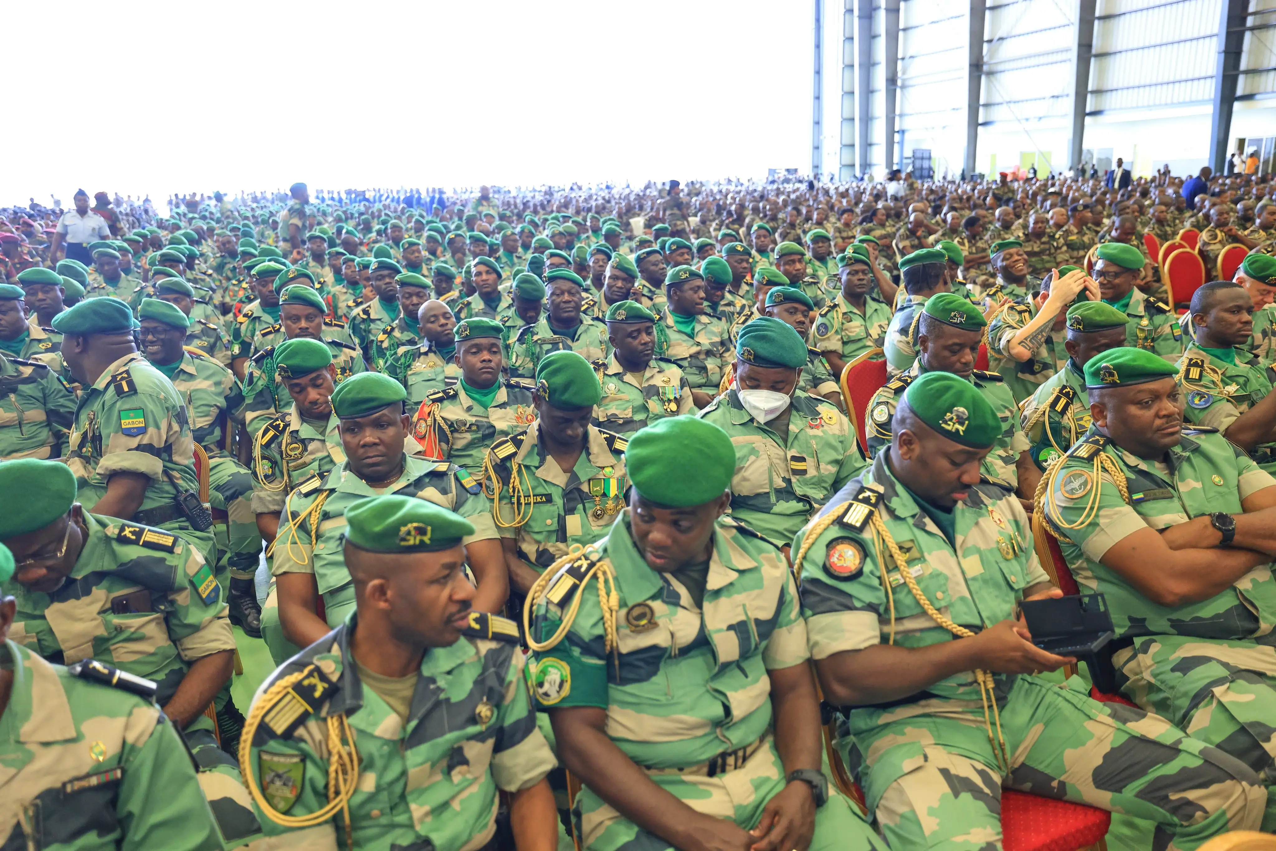 Gabon: Les conditions de travail des militaires se sont améliorées depuis le putsch selon le Président de la transition