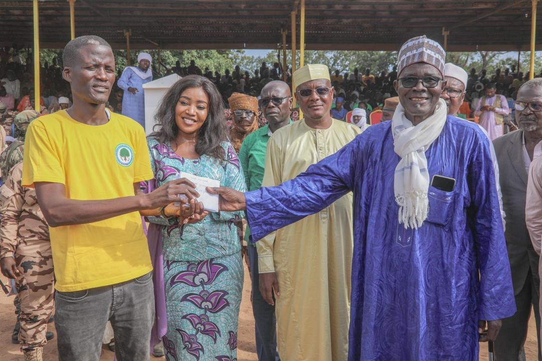 Tchad : la ministre de la solidarité nationale à la rencontre de la jeunesse de Barh Sara