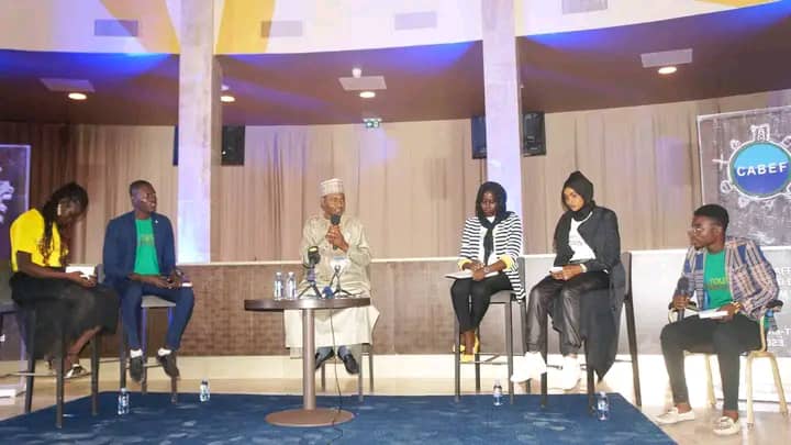 Tchad : les jeunes au cœur des défis pour une énergie propre Tchad : les jeunes au cœur des défis pour une énergie propre