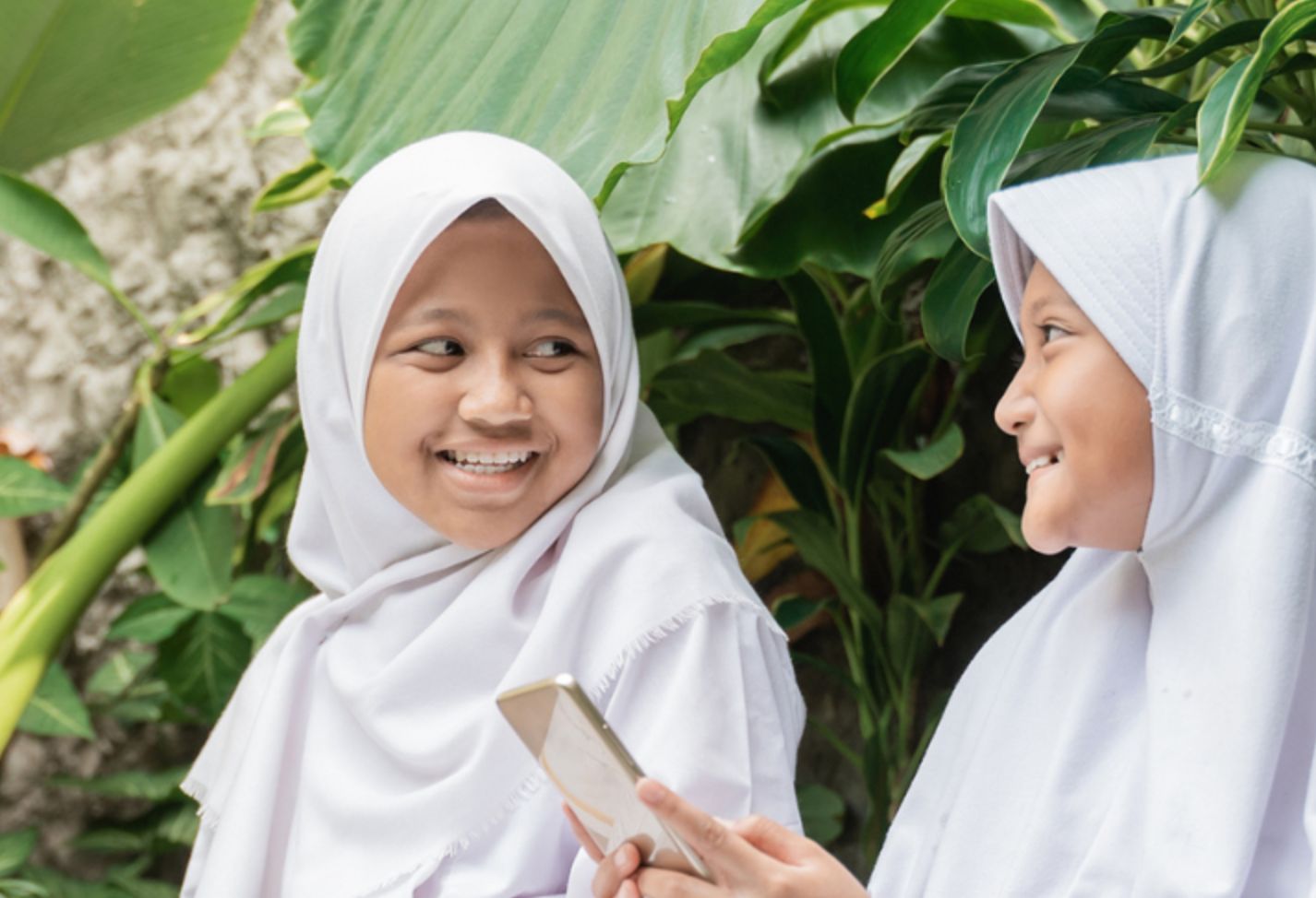 Indice mondial de générosité : l’Indonésie conserve sa 1ère place et l'Ukraine se hisse au 2ème rang Indice mondial de générosité : l’Indonésie conserve sa 1ère place et l'Ukraine se hisse au 2ème rang