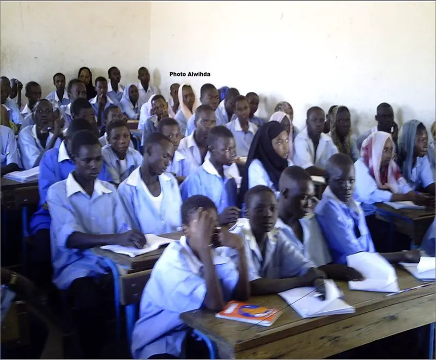 Une salle de classe à N'Djamena. Alwihda Info