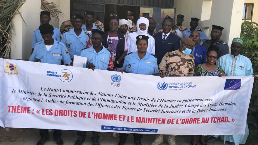 Tchad : les FSI du Ouaddaï formées sur les notions des droits de l'Homme à Abéché Tchad : les FSI du Ouaddaï formées sur les notions des droits de l'Homme à Abéché