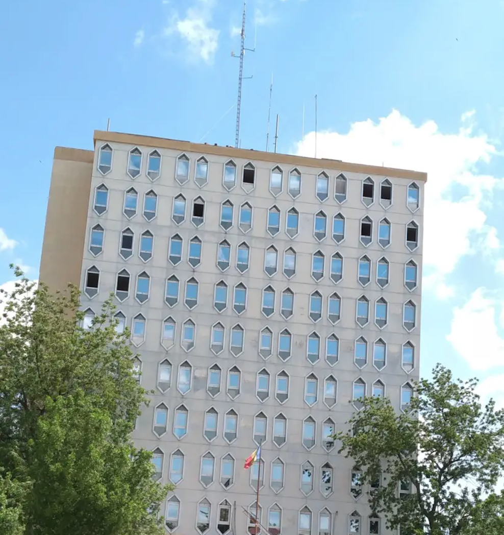 Retour en classe à N'Djamena : Le ministère de l'Éducation encourage la participation active des enseignants et parents Retour en classe à N'Djamena : Le ministère de l'Éducation encourage la participation active des enseignants et parents