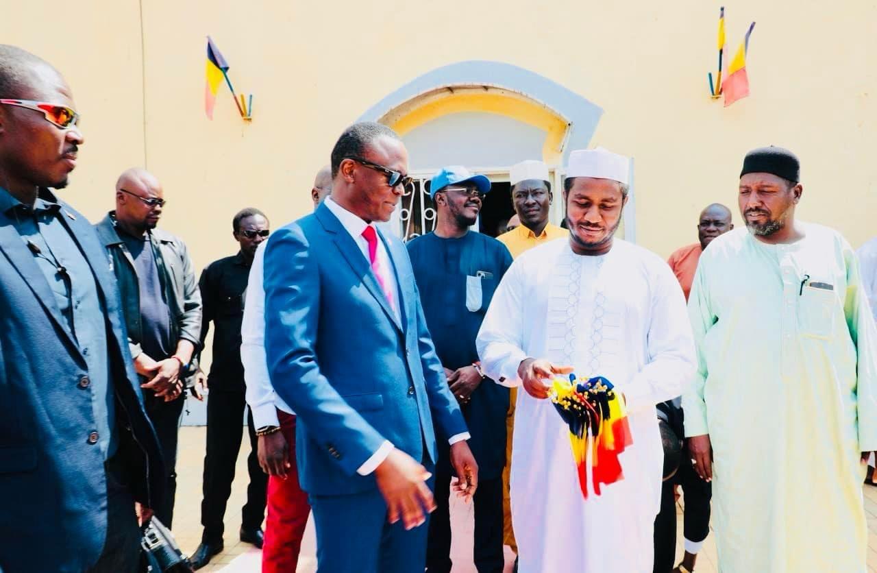 Tchad : le leader des Transformateurs rend une visite de courtoisie au gouverneur du Logone Occidental