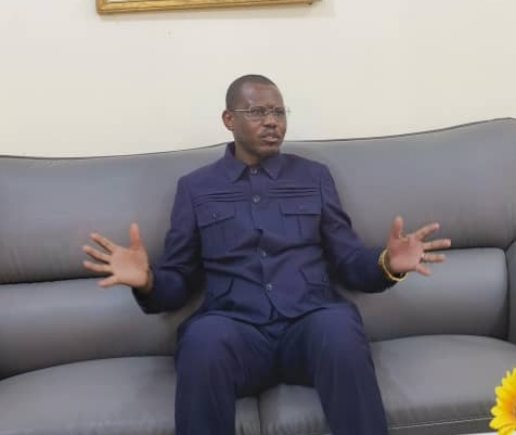 Tchad : le gouverneur du Hadjer-Lamis échange avec une mission de l’INSEED sur la collecte des données