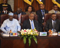 Soudan : Le Président tchadien à la cérémonie d'investiture d'Omar El béchir