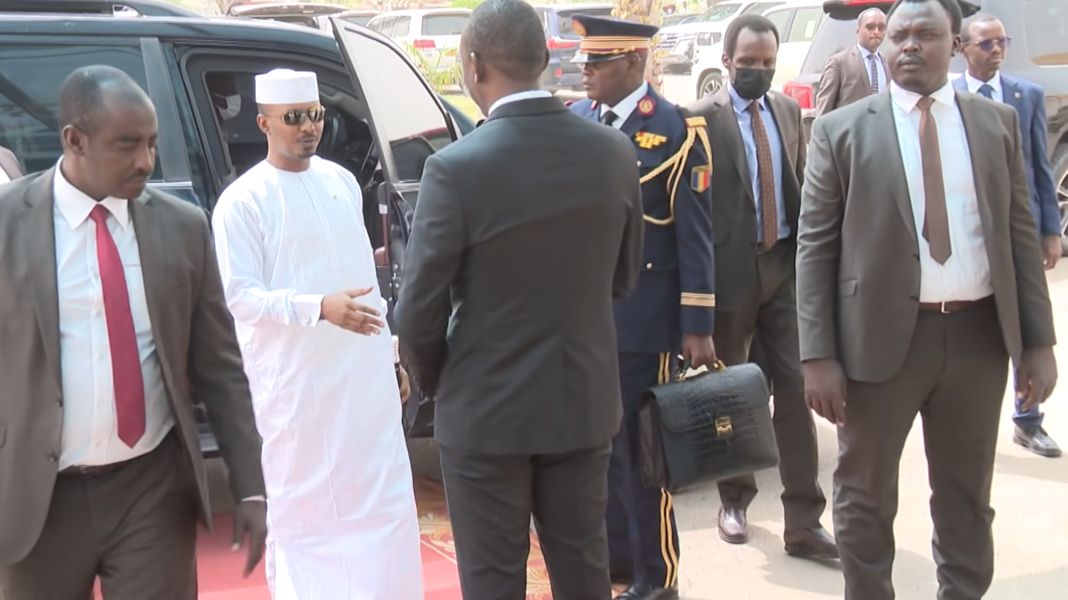 Le président de transition du Tchad en visite officielle aux Émirats arabes unis