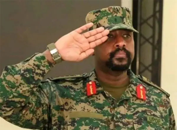 Ouganda : le fils du président nommé commandant en chef des forces armées
