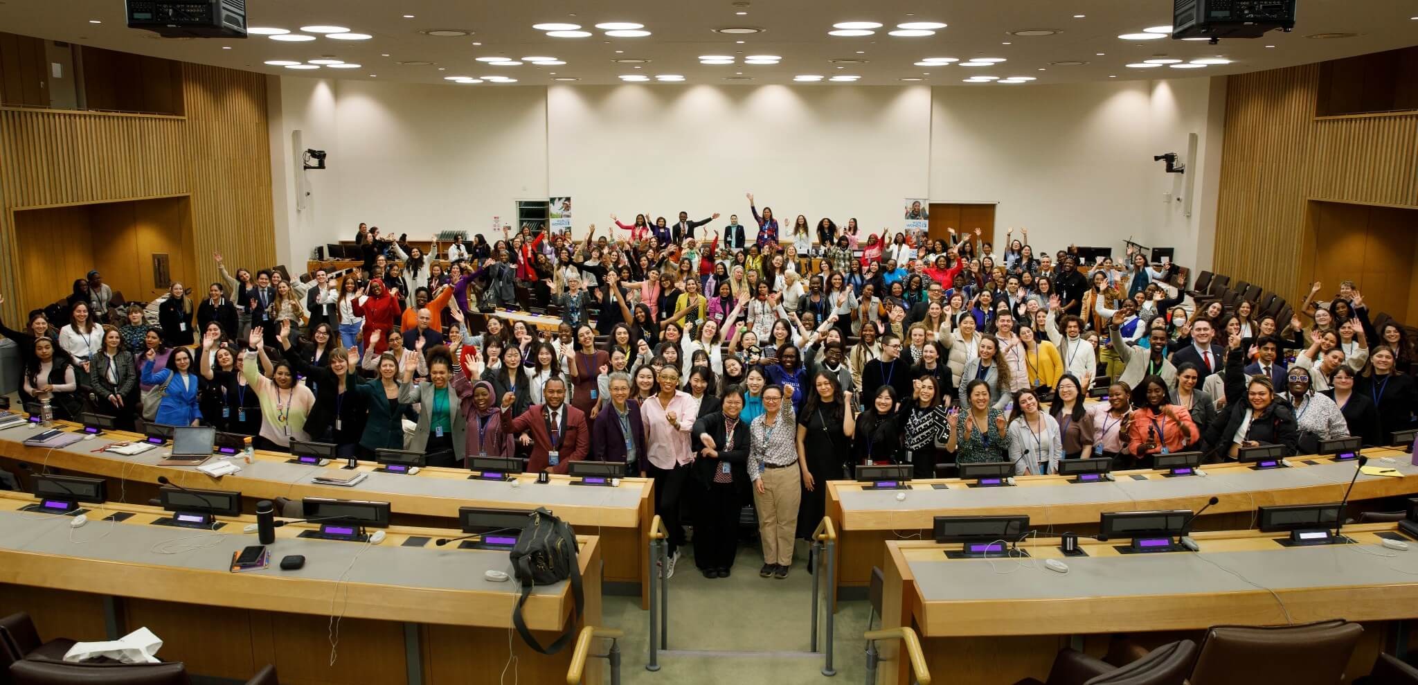 Le Forum Jeunesse a rassemblé une mosaïque dynamique de plus de 400 jeunes leaders du monde. Photo : ONU Femmes/Ryan Brown.