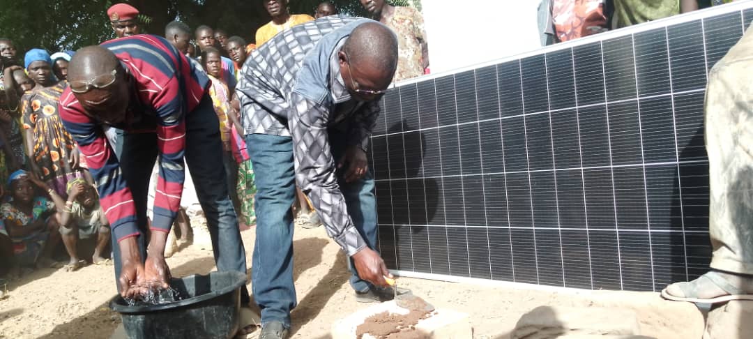 Tchad : le ministre Boukar Michel soutient l'agriculture à Mbalmaï, près de Kélo Tchad : le ministre Boukar Michel soutient l'agriculture à Mbalmaï, près de Kélo