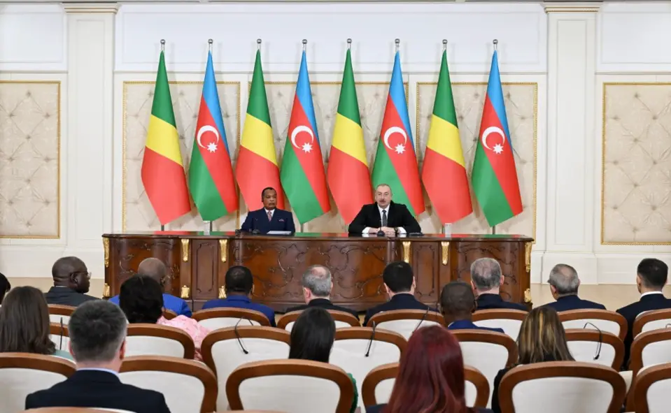 Sassou N'Guesso et IIham Aliyev face à la presse